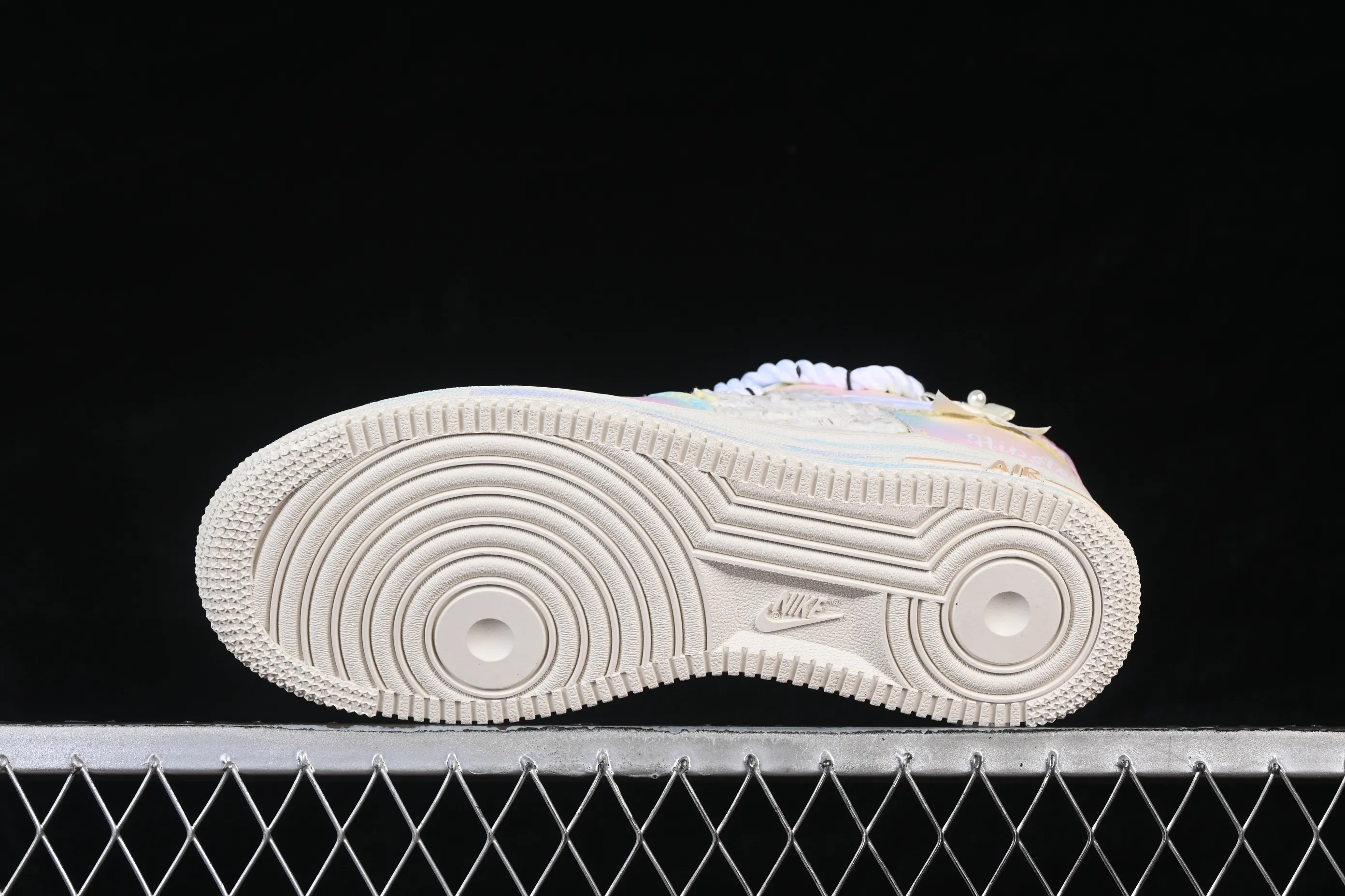 All categories Nk Air Force 1 Air Force series Nk Air Force 1 Low Air Force low-top Nike Air Force 1'07 Low "Mist Island Starlight" Hand-painted graffiti Wuyu Starlight Air Force One low-top casual sneakers FJ7740-120